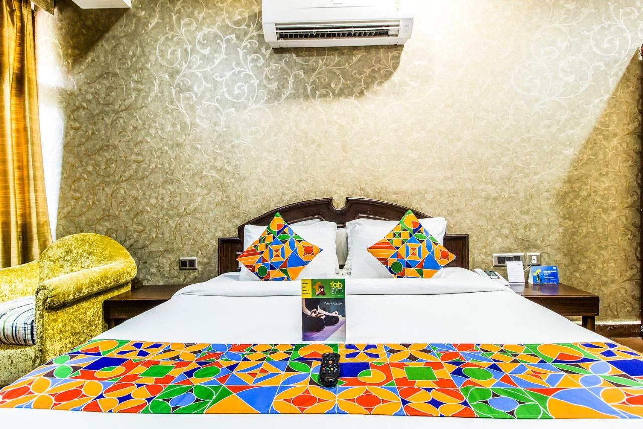 Fabhotel Le Monarque จัณฑีครห์ ภายนอก รูปภาพ